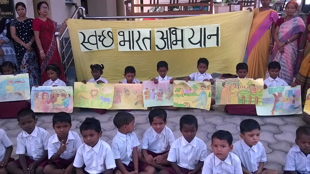 children of impressionable age are being involved in clean india campaign